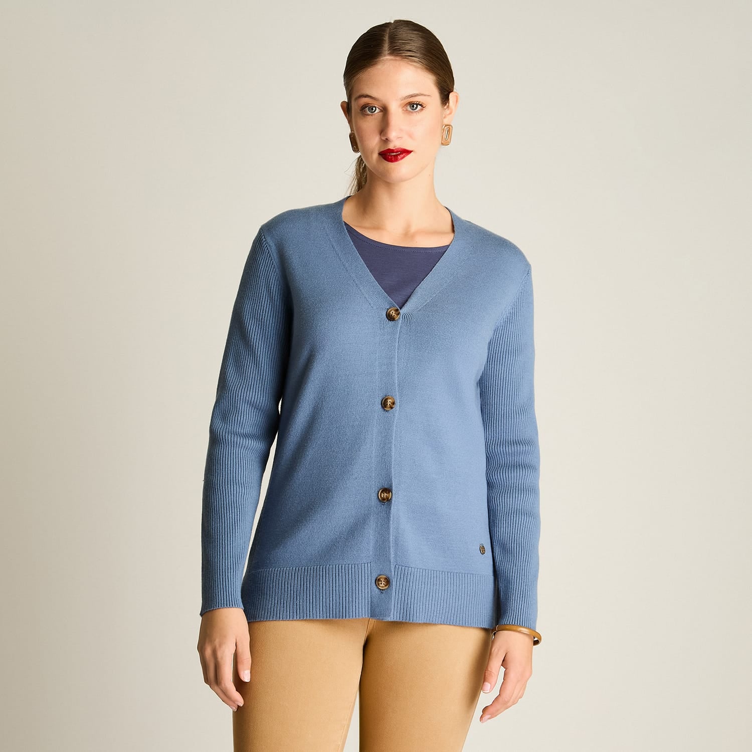 Cardigan Indigo Manga Larga Elasticidad Baja Sin Forro Calce Normal Tela Tejido